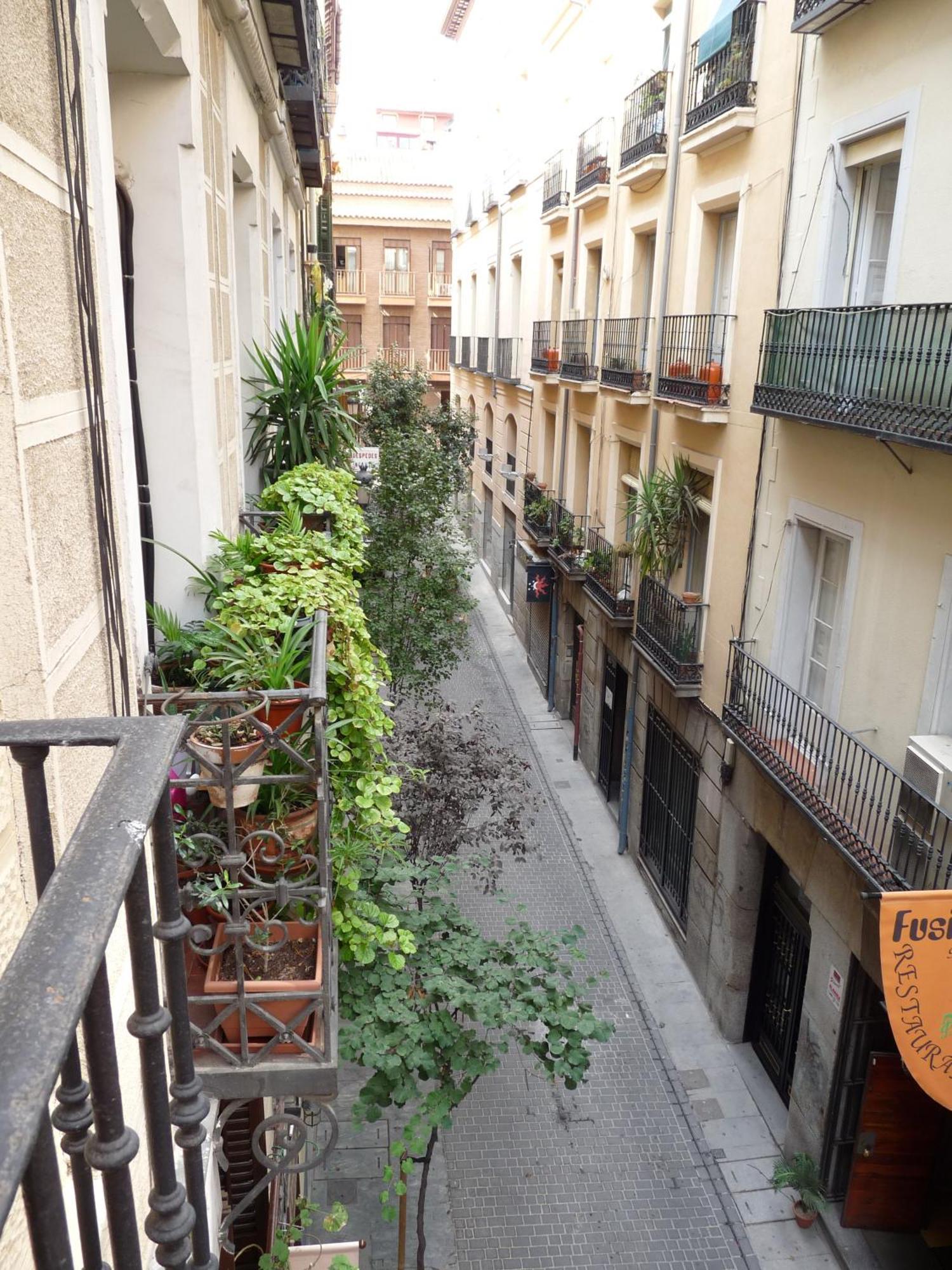 Hostal Fernandez Madrid Kültér fotó